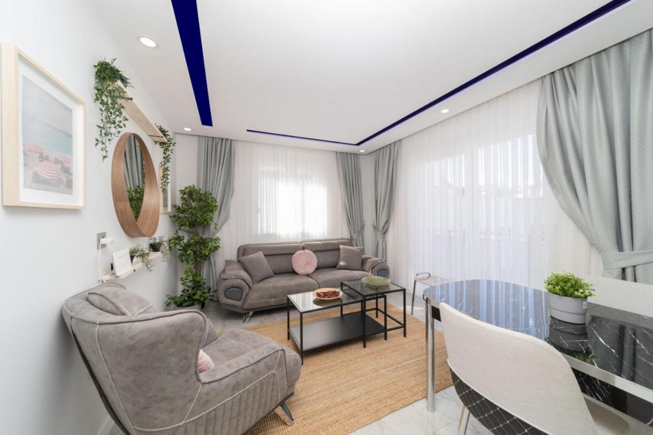 شقة Modern Flat Near Beach In أنطاليا المظهر الخارجي الصورة